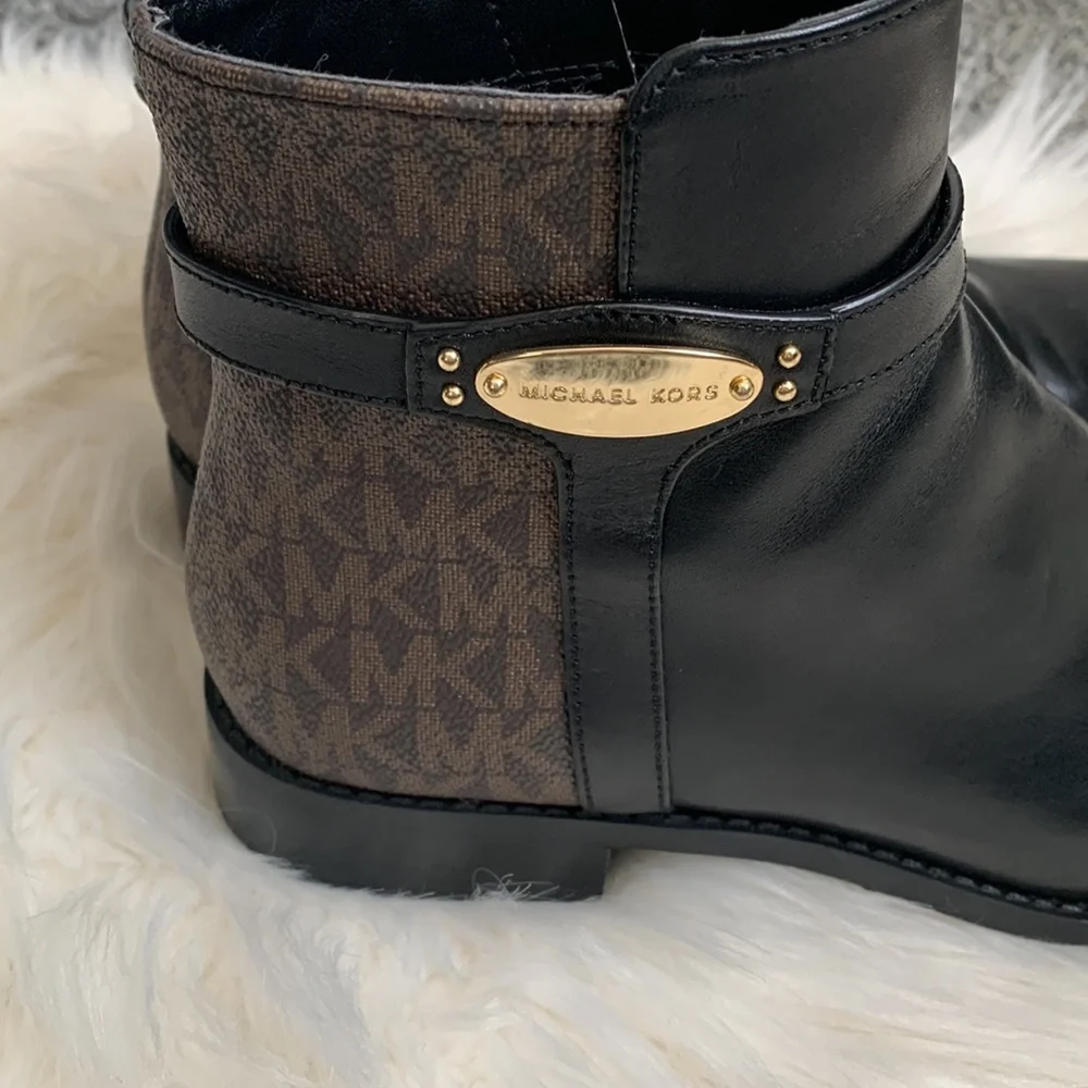 MICHAEL KORS black & brown booties size 6.5 - Picture 4 of 8